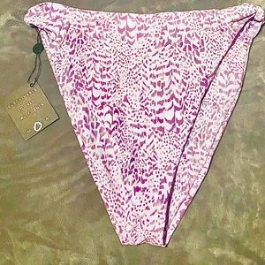 Skatie salty Charleston bottoms size M